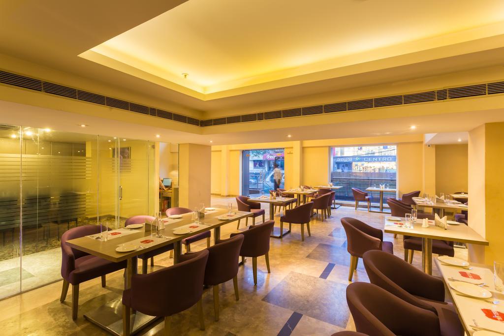 Hotel Vishakhapatnam, Dwarka Nagar Visakhapatnam Esterno foto