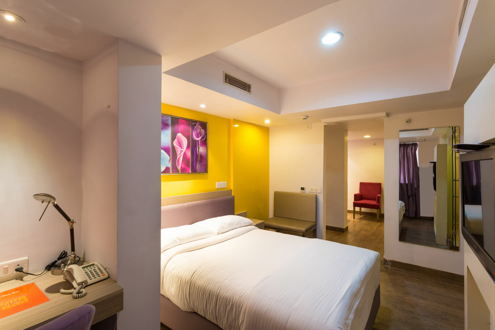 Hotel Vishakhapatnam, Dwarka Nagar Visakhapatnam Esterno foto